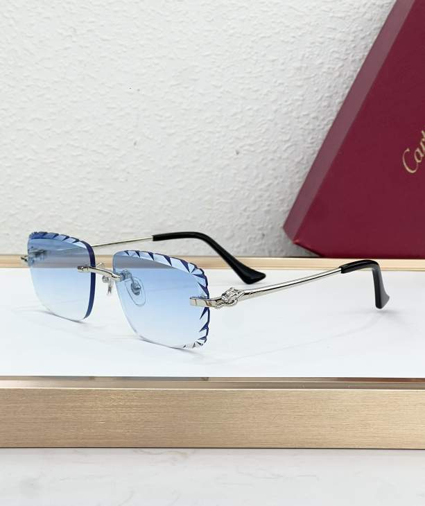 Picture of Cartier Sunglasses _SKUfw80239058fw